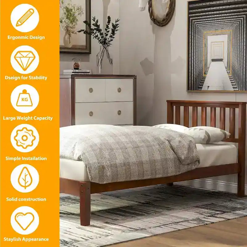 Lit plateforme en bois avec tête de lit et lattes