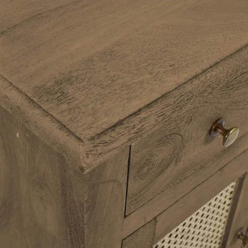 Table de chevet en rotin avec tiroir et rangement fermé